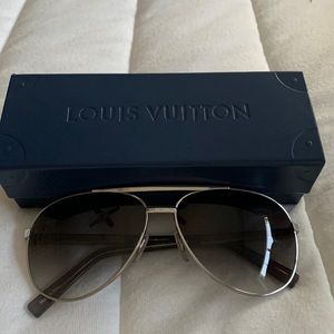 Louis Vuitton Aviator Pilot Attitude Sunglasses